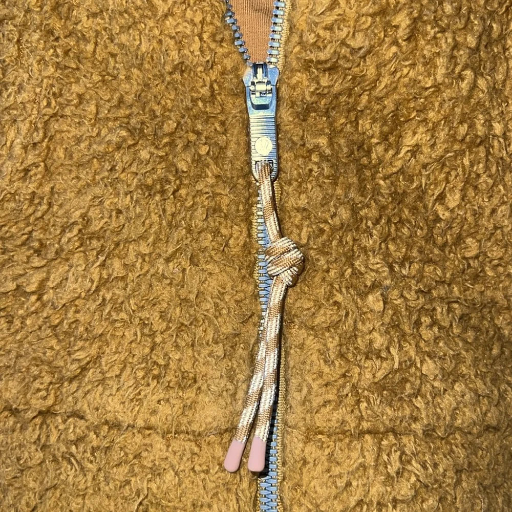 Lululemon Oh So Sherpa Jacket Spiced Bronze - Picture 9 of 14